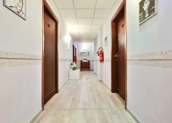 Hotel Trinita Dei Monti Rome