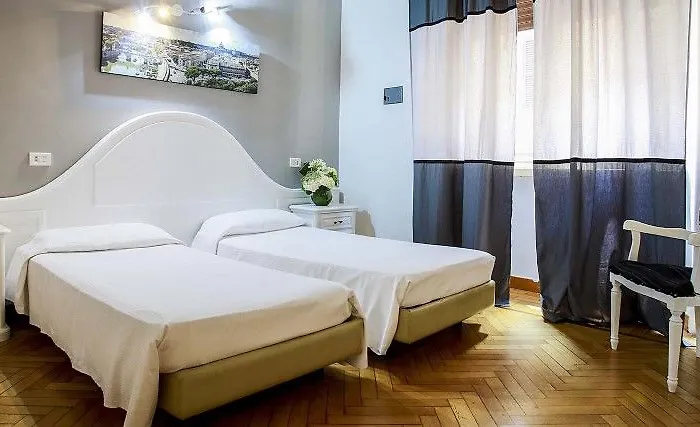 Trinita Dei Monti Hotel Rome